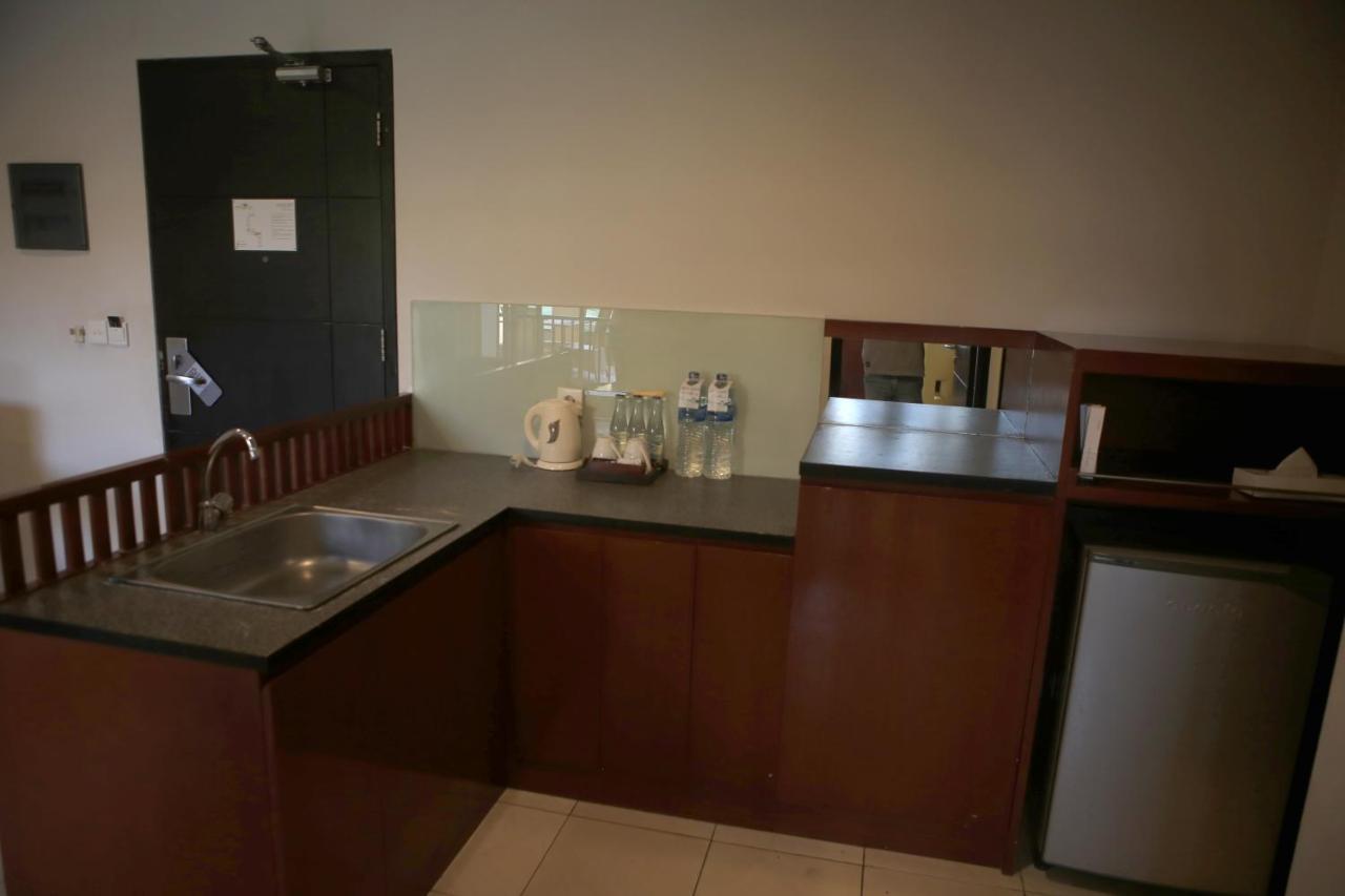 Grand Kuta Hotel And Residence Legian Εξωτερικό φωτογραφία