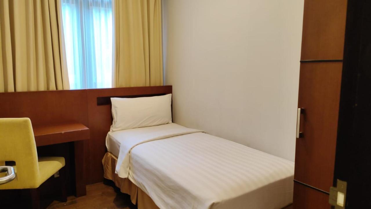 Grand Kuta Hotel And Residence Legian Εξωτερικό φωτογραφία