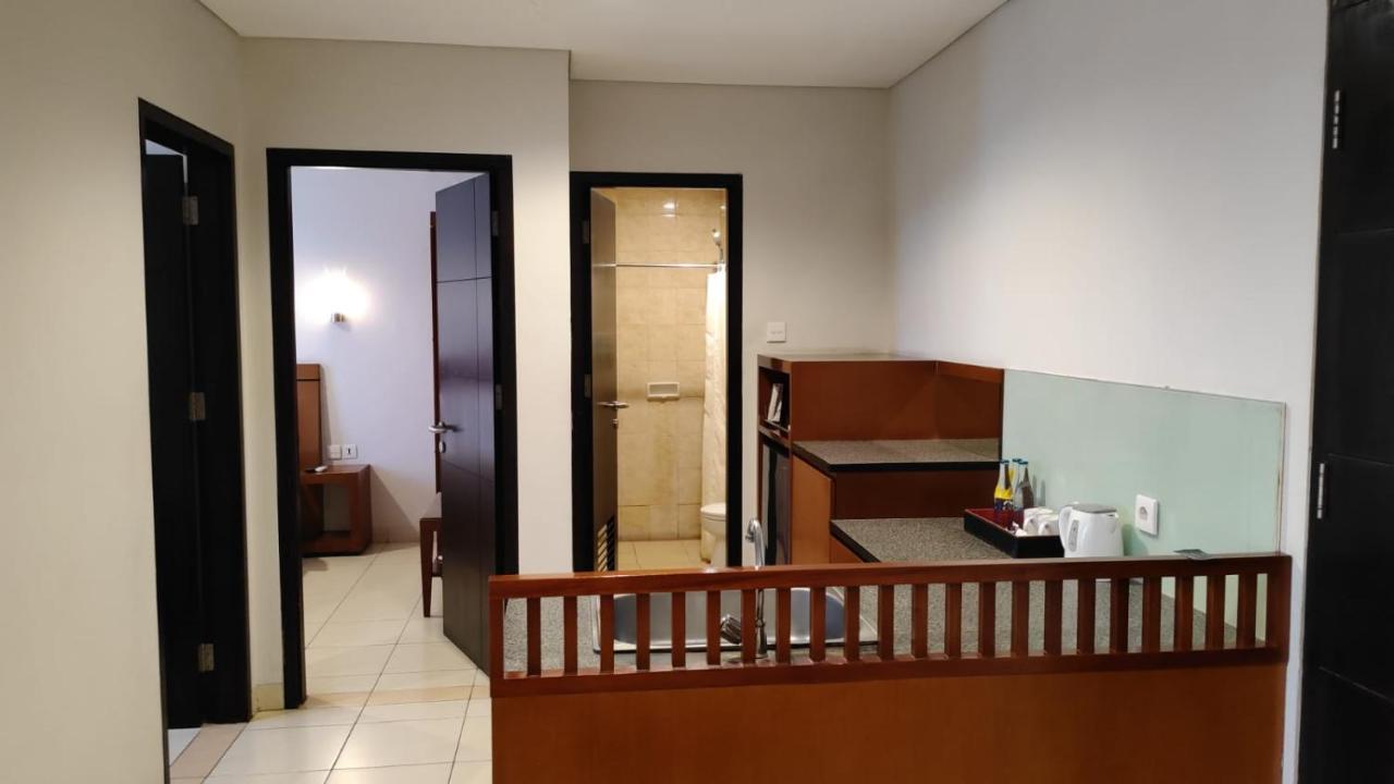 Grand Kuta Hotel And Residence Legian Εξωτερικό φωτογραφία