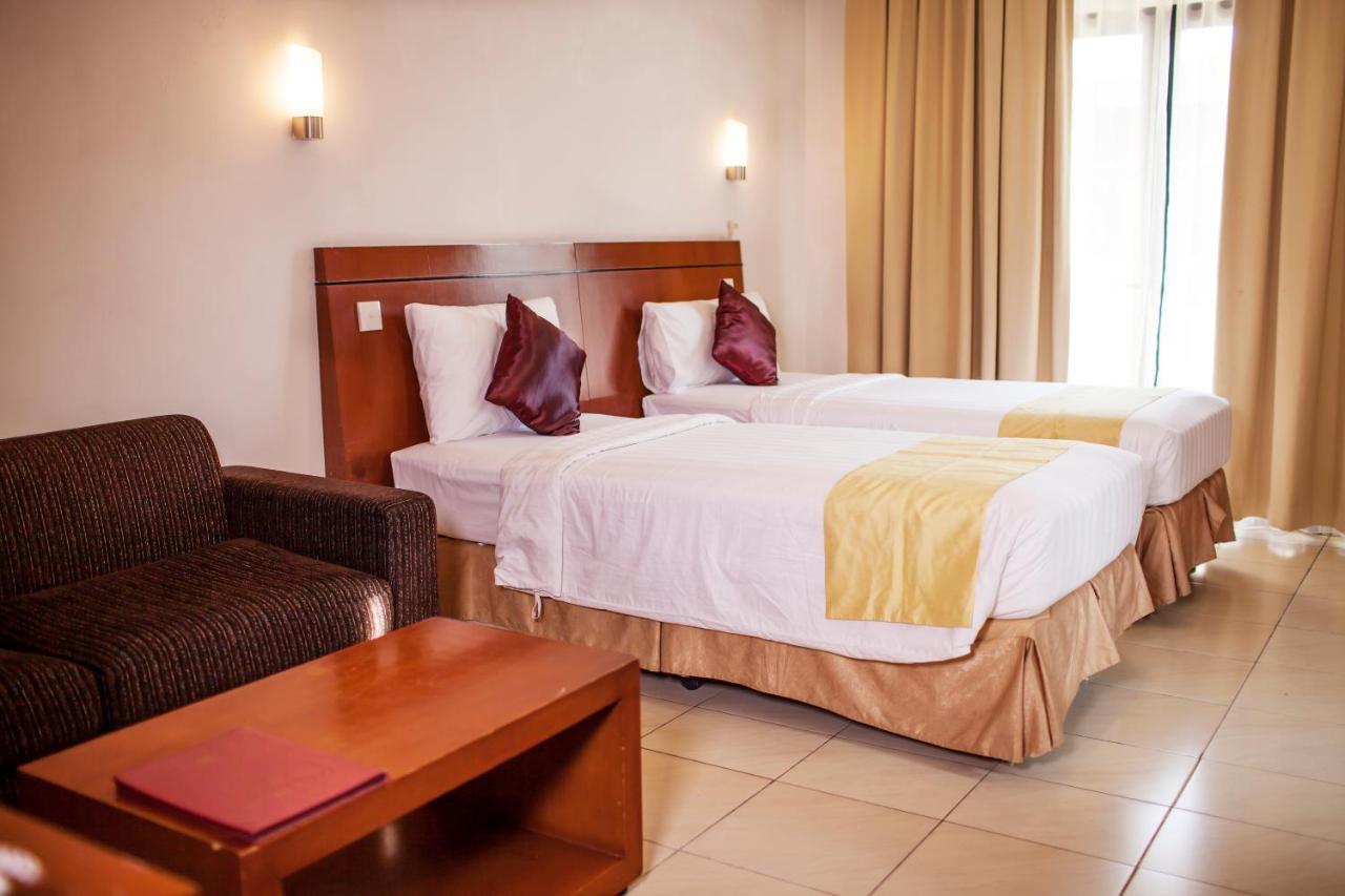Grand Kuta Hotel And Residence Legian Εξωτερικό φωτογραφία