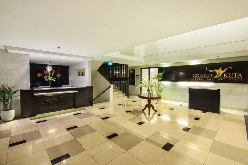 Grand Kuta Hotel And Residence Legian Εξωτερικό φωτογραφία