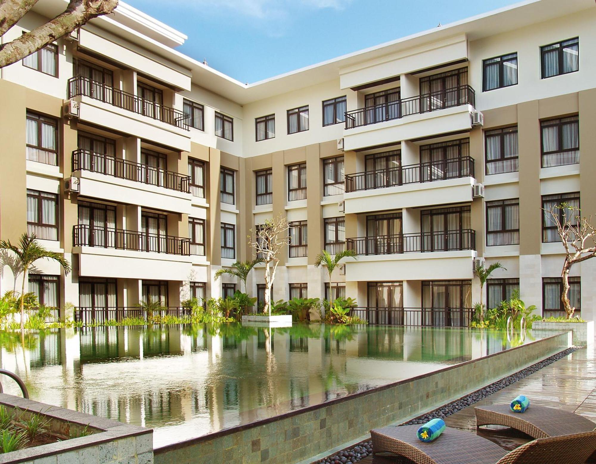 Grand Kuta Hotel And Residence Legian Εξωτερικό φωτογραφία