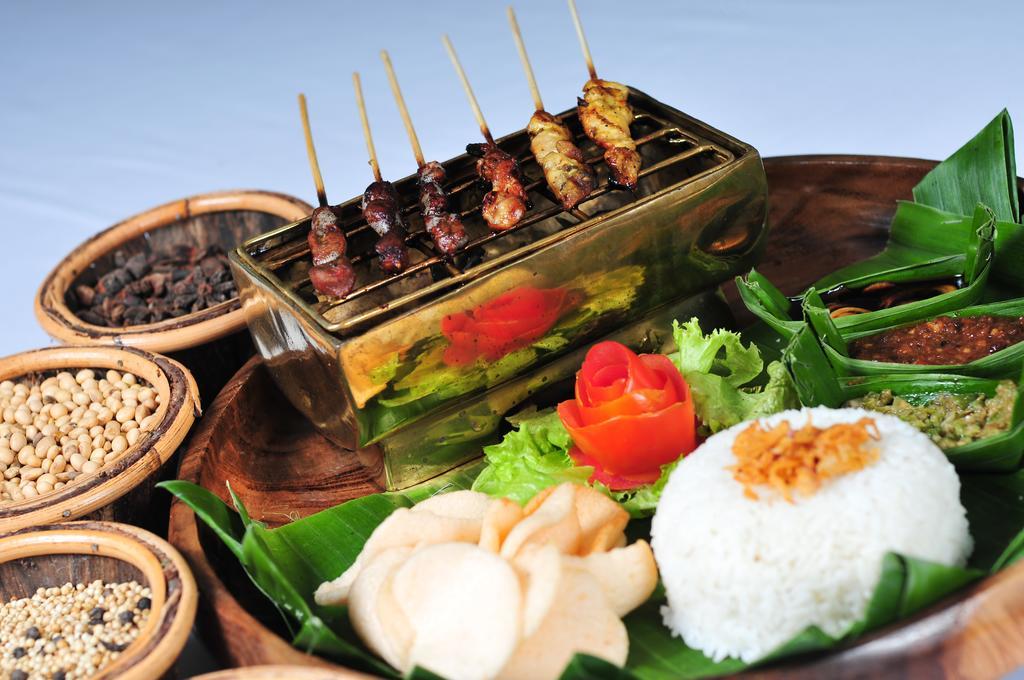 Grand Kuta Hotel And Residence Legian Εξωτερικό φωτογραφία